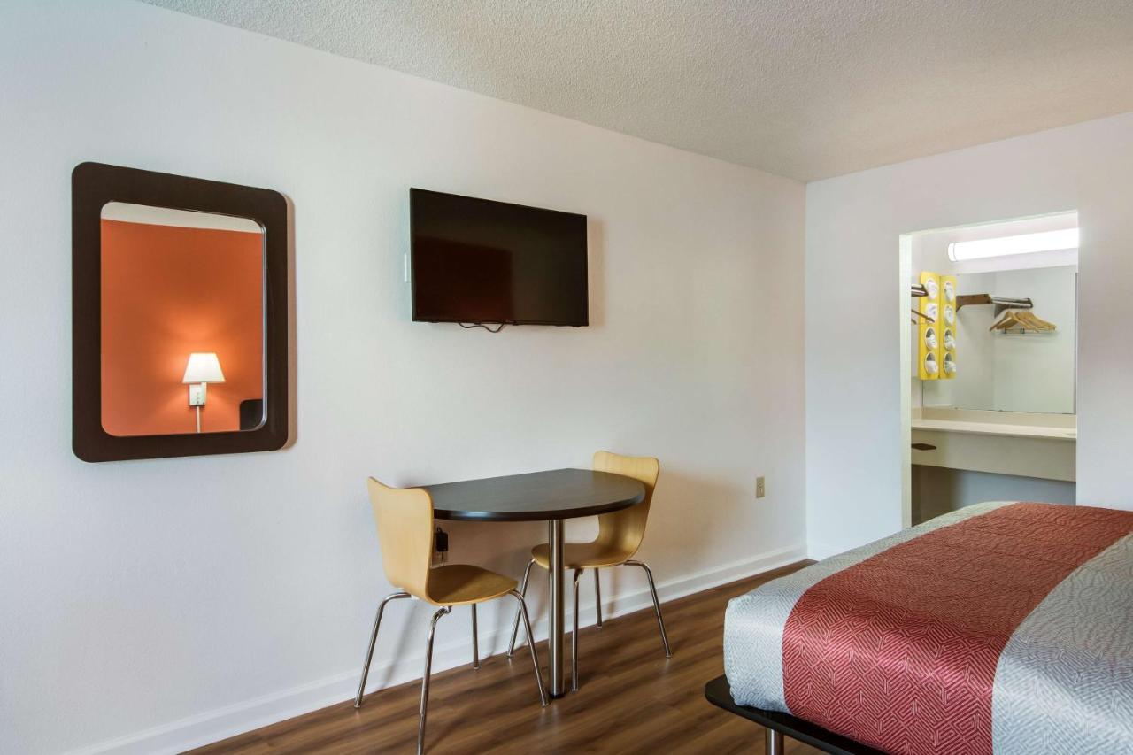Motel 6-Warner Robins, Ga Экстерьер фото